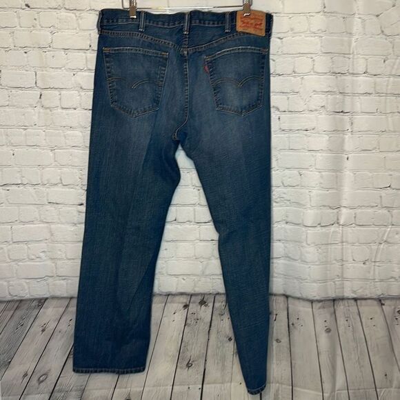 Levi's 559 Jeans Men's Size 38X30 Blue Relaxed Fit Straight Leg Medium Wash - Picture 6 of 11